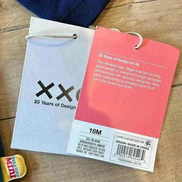 4/$25 NWT Harajuku Mini Infant Boys Skull Graphic One Piece Bodysuit Target 18M - Picture 5 of 6